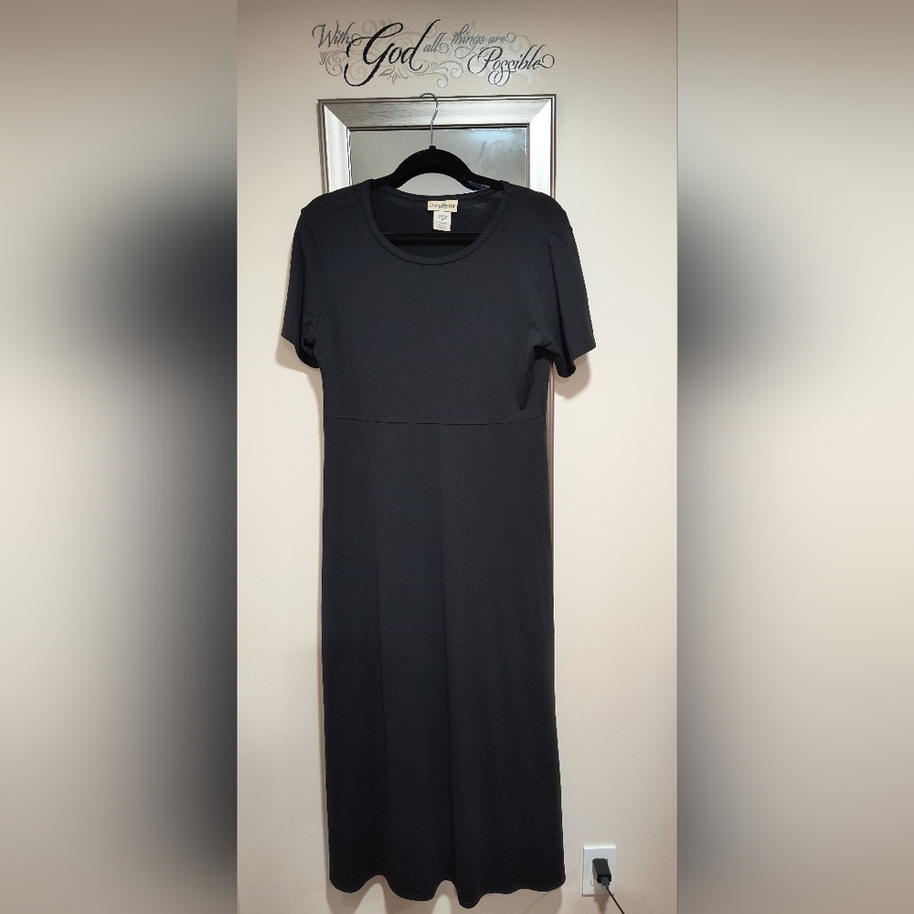 TRAVEL SMITH Women's Medium Black Midi Dress